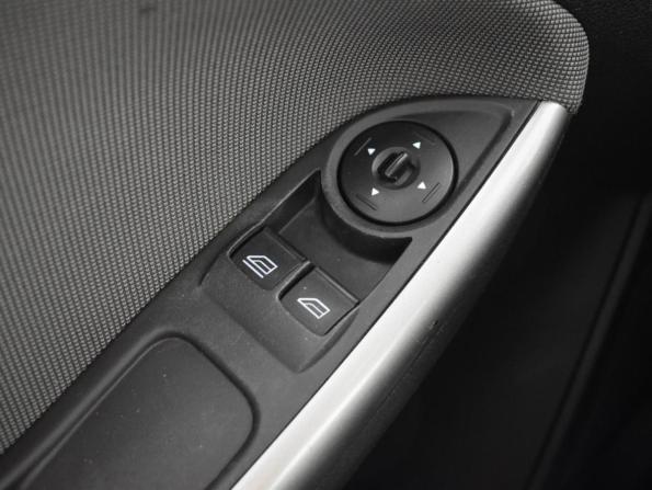 Ford Focus III с пробегом 2012 года, цена 824 900 рублей, 223004 км, хэтчбек, Автокод Объявления