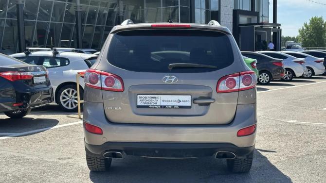 Hyundai Santa Fe II Рестайлинг с пробегом 2010 года, цена 975 000 рублей, 257757 км, внедорожник, Автокод Объявления