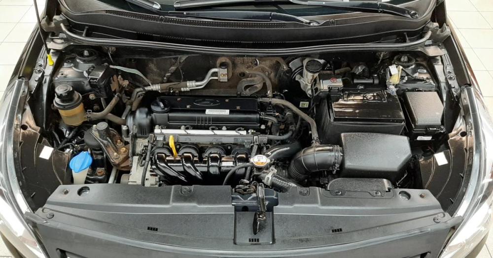 Hyundai Solaris I Рестайлинг Москва  - изображение 7