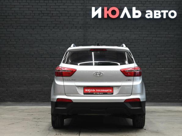 Hyundai Creta I с пробегом 2018 года, цена 1 850 000 рублей, 176529 км, внедорожник, Автокод Объявления
