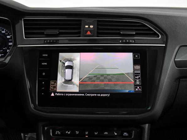 Volkswagen Tiguan II с пробегом 2017 года, цена 2 448 900 рублей, 138706 км, внедорожник, Автокод Объявления
