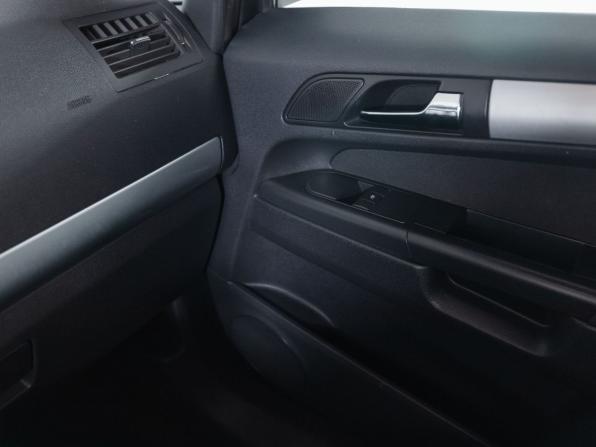 Opel Zafira B Рестайлинг с пробегом 2013 года, цена 790 000 рублей, 183565 км, компактвэн, Автокод Объявления