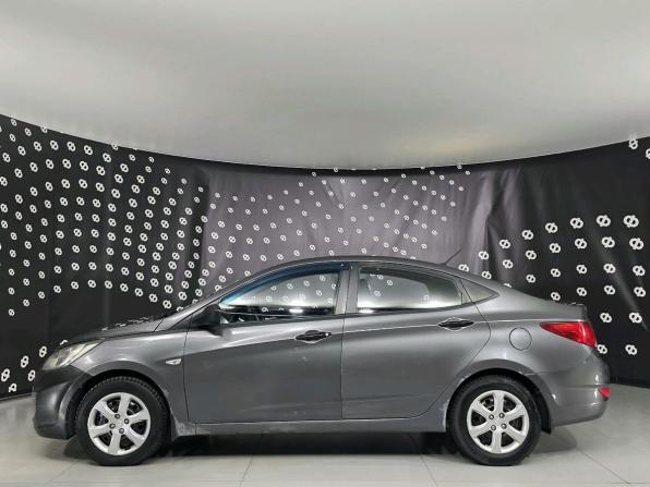 Hyundai Solaris I с пробегом 2012 года, цена 473 000 рублей, 212635 км, седан, Автокод Объявления