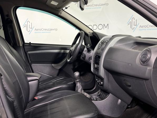 Renault Duster I Рестайлинг с пробегом 2020 года, цена 1 379 000 рублей, 112000 км, внедорожник, Автокод Объявления