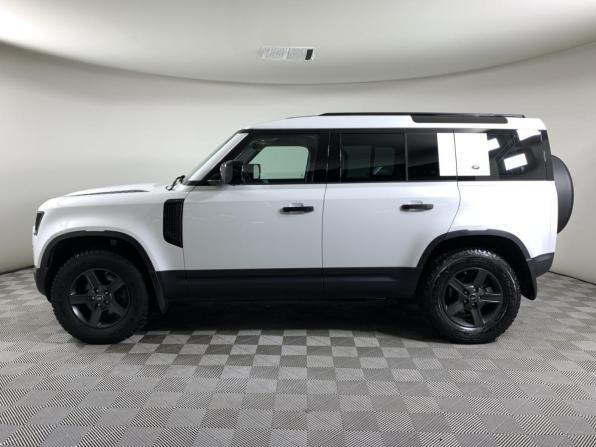 Land Rover Defender II с пробегом 2021 года, цена 5 380 000 рублей, 33244 км, внедорожник, Автокод Объявления