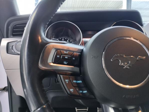 Ford Mustang VI Рестайлинг с пробегом 2020 года, цена 2 650 000 рублей, 133600 км, купе, Автокод Объявления