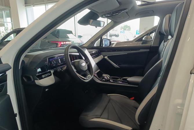 Новый Geely Atlas II 2026 года, цена 3 199 990 рублей, внедорожник, Автокод Объявления