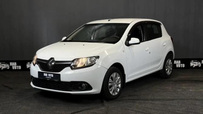 Renault Sandero II с пробегом 2018 года, цена 950 000 рублей, 115213 км, хэтчбек, Автокод Объявления