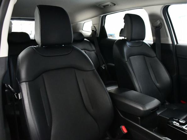 Kia Sportage V с пробегом 2022 года, цена 3 657 000 рублей, 52000 км, внедорожник, Автокод Объявления