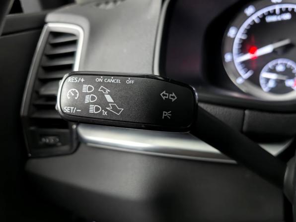 Skoda Karoq I с пробегом 2020 года, цена 2 145 000 рублей, 115216 км, внедорожник, Автокод Объявления