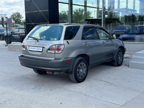 Lexus RX I с пробегом 2001 года, цена 830 000 рублей, 219054 км, внедорожник, Автокод Объявления