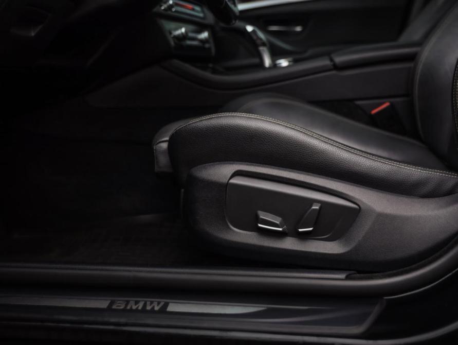 BMW 5 серии VI (F10/F11/F07) Рестайлинг Санкт-Петербург  - изображение 27