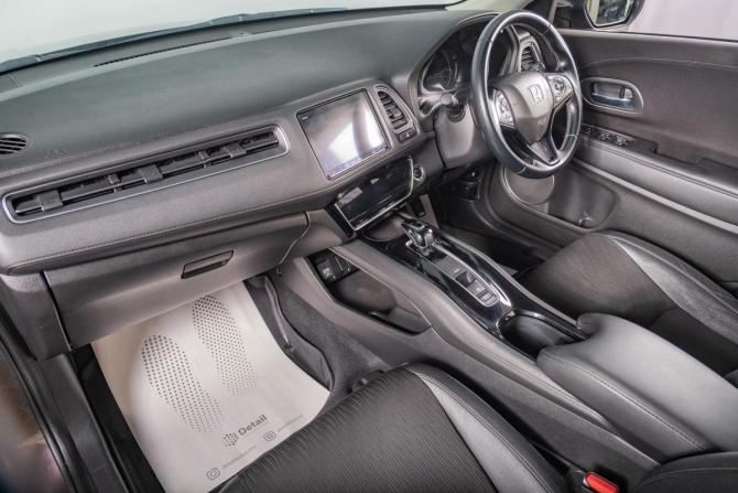 Honda Vezel I Рестайлинг с пробегом 2018 года, цена 1 799 000 рублей, 90900 км, внедорожник, Автокод Объявления