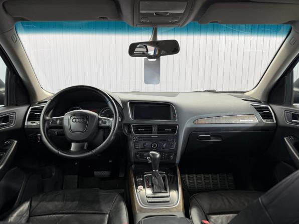 Audi Q5 I (8R) с пробегом 2009 года, цена 1 247 000 рублей, 308819 км, внедорожник, Автокод Объявления