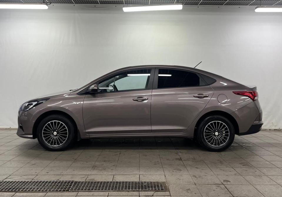 Hyundai Solaris II Рестайлинг Санкт-Петербург  - изображение 3