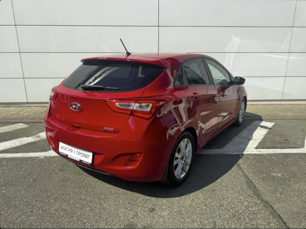 Hyundai i30 II с пробегом 2012 года, цена 940 000 рублей, 139802 км, хэтчбек, Автокод Объявления