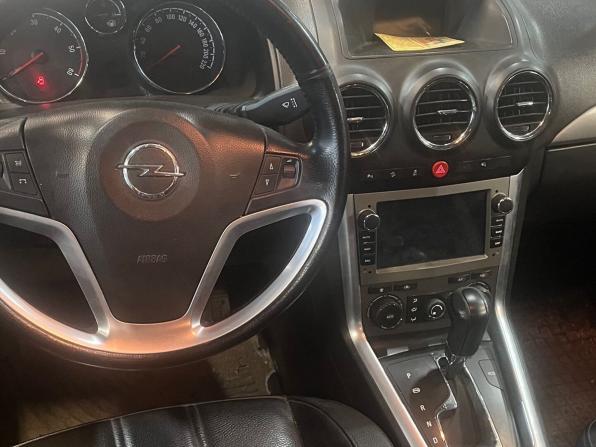Opel Antara I Рестайлинг с пробегом 2014 года, цена 799 000 рублей, 301538 км, внедорожник, Автокод Объявления