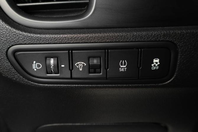 Kia Rio I с пробегом 2019 года, цена 1 569 000 рублей, 103000 км, седан, Автокод Объявления