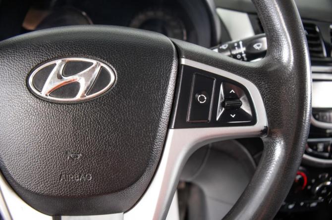 Hyundai Solaris I с пробегом 2011 года, цена 729 000 рублей, 193000 км, седан, Автокод Объявления