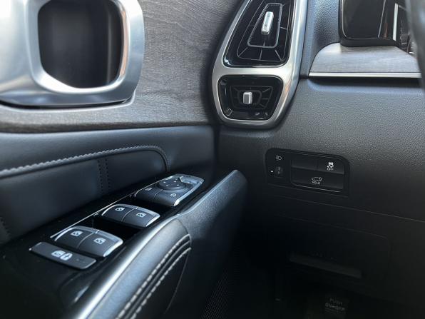 Kia Sorento IV с пробегом 2020 года, цена 2 820 000 рублей, 152631 км, внедорожник, Автокод Объявления
