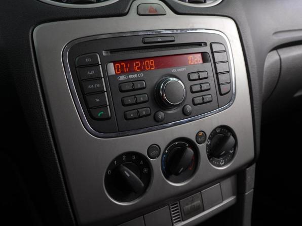 Ford Focus II Рестайлинг с пробегом 2009 года, цена 699 000 рублей, 102786 км, седан, Автокод Объявления