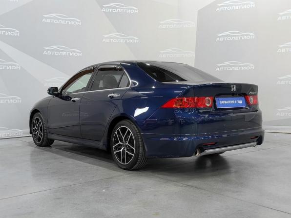Honda Accord VII Рестайлинг с пробегом 2007 года, цена 880 000 рублей, 293090 км, седан, Автокод Объявления