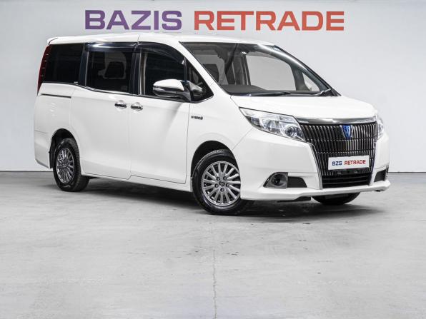 Toyota Esquire I с пробегом 2014 года, цена 1 979 000 рублей, 213673 км, минивэн, Автокод Объявления