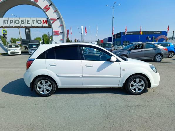 Kia Rio II Рестайлинг с пробегом 2011 года, цена 630 000 рублей, 149200 км, хэтчбек, Автокод Объявления