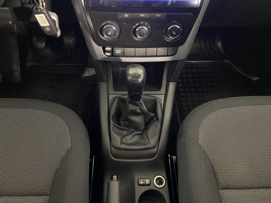 Skoda Yeti I Рестайлинг Воронеж  - изображение 17
