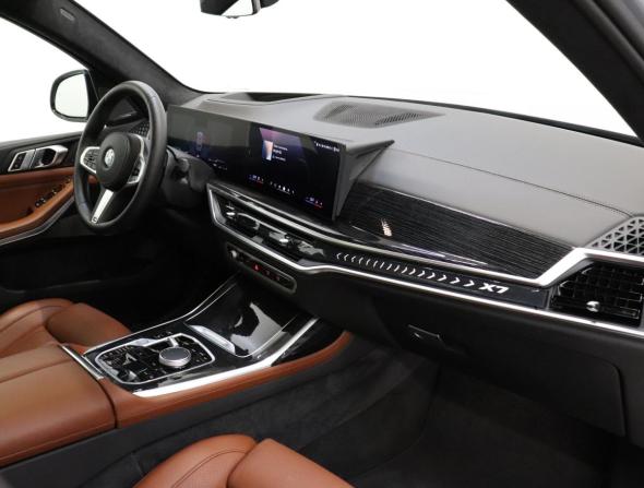 BMW X7 I (G07) Рестайлинг с пробегом 2025 года, цена 14 690 000 рублей, 14158 км, внедорожник, Автокод Объявления