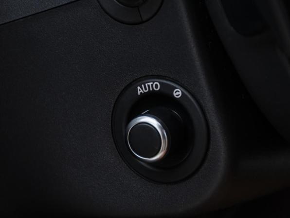 Jaguar XJ IV (X351) Рестайлинг с пробегом 2018 года, цена 3 450 000 рублей, 80250 км, седан, Автокод Объявления