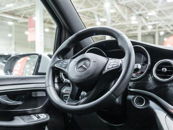 Mercedes-Benz V-Класс III (W447) с пробегом 2015 года, цена 4 039 700 рублей, 129935 км, минивэн, Автокод Объявления