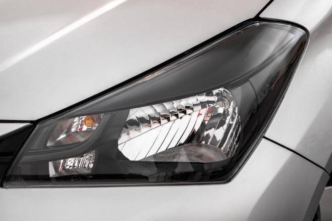 Toyota Vitz III (XP130) Рестайлинг с пробегом 2015 года, цена 849 000 рублей, 102000 км, хэтчбек, Автокод Объявления