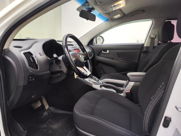 Kia Sportage III Рестайлинг с пробегом 2015 года, цена 1 350 000 рублей, 235452 км, внедорожник, Автокод Объявления