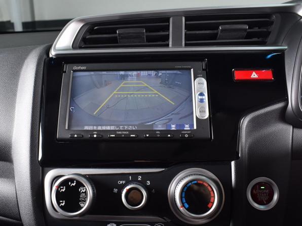 Honda Fit III с пробегом 2013 года, цена 1 005 995 рублей, 62943 км, хэтчбек, Автокод Объявления