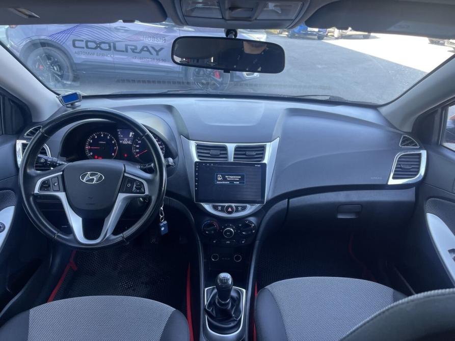 Hyundai Solaris I Брянск  - изображение 10