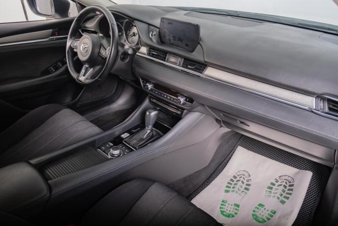 Mazda 6 III (GJ) Рестайлинг 2 с пробегом 2019 года, цена 2 499 000 рублей, 53000 км, седан, Автокод Объявления