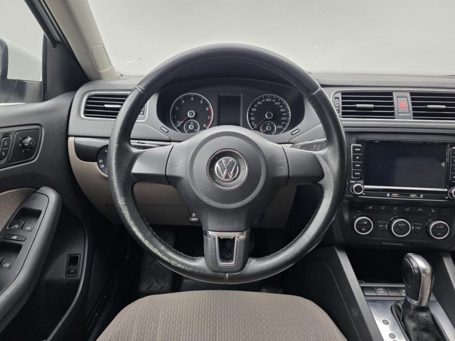 Volkswagen Jetta VI Москва  - изображение 12