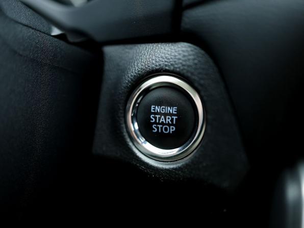 Toyota RAV4 V (XA50) с пробегом 2021 года, цена 3 099 000 рублей, 167446 км, внедорожник, Автокод Объявления