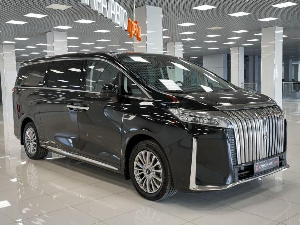 Wey 80 с пробегом 2024 года, цена 7 090 000 рублей, 7224 км, минивэн, Автокод Объявления