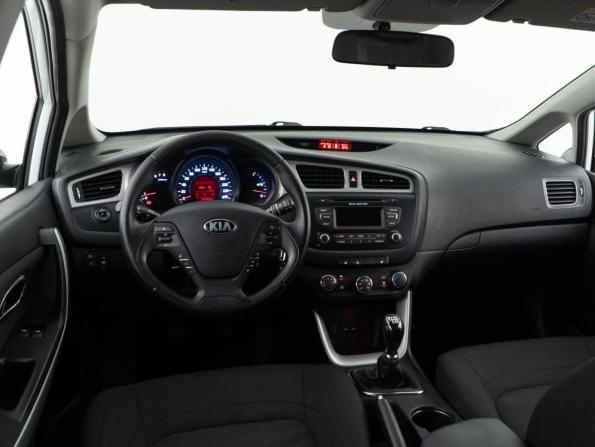 Kia Ceed II с пробегом 2013 года, цена 1 100 046 рублей, 76340 км, хэтчбек, Автокод Объявления