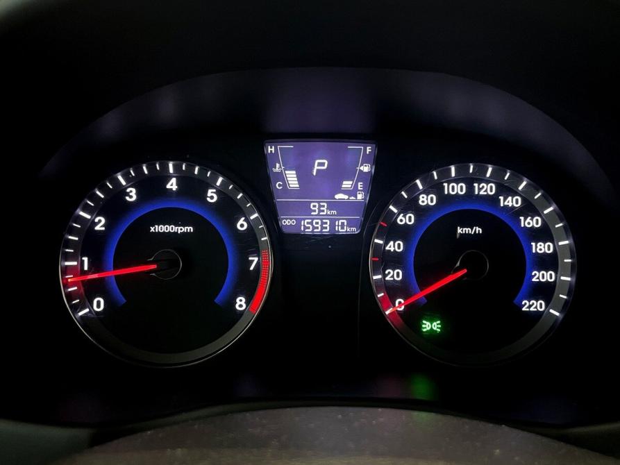 Hyundai Solaris I Москва  - изображение 6