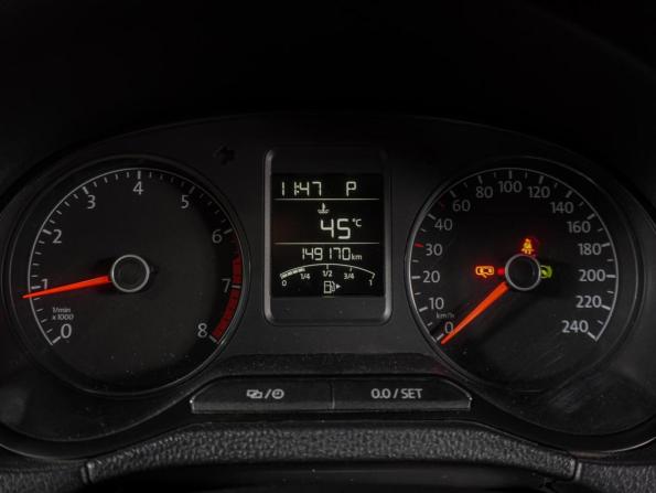 Volkswagen Polo V Рестайлинг с пробегом 2017 года, цена 1 299 000 рублей, 149170 км, седан, Автокод Объявления