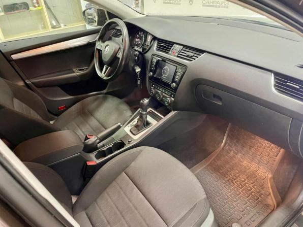 Skoda Octavia III (A7) с пробегом 2015 года, цена 1 179 000 рублей, 112192 км, лифтбек, Автокод Объявления