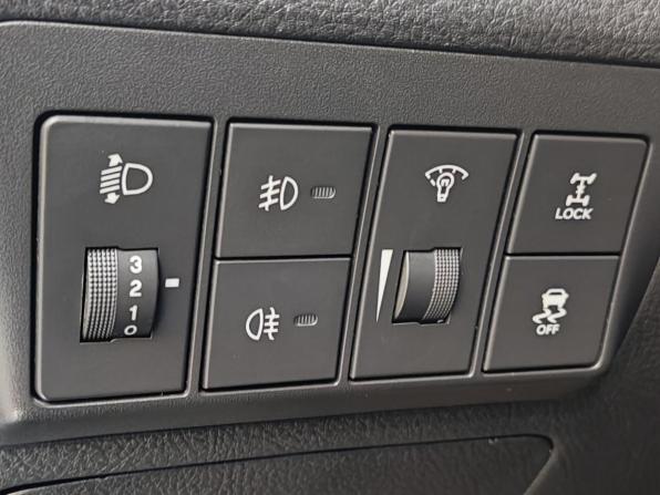 Hyundai Santa Fe II Рестайлинг с пробегом 2011 года, цена 1 430 000 рублей, 228188 км, внедорожник, Автокод Объявления
