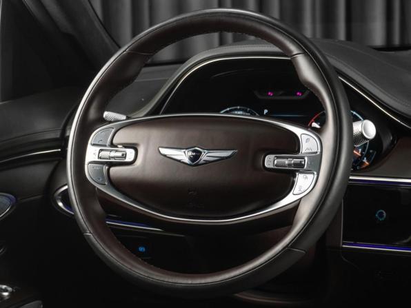 Genesis GV70 I с пробегом 2021 года, цена 5 399 000 рублей, 37168 км, внедорожник, Автокод Объявления