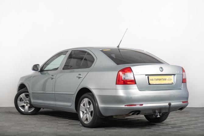 Skoda Octavia II (A5) Рестайлинг с пробегом 2010 года, цена 799 000 рублей, 231132 км, лифтбек, Автокод Объявления