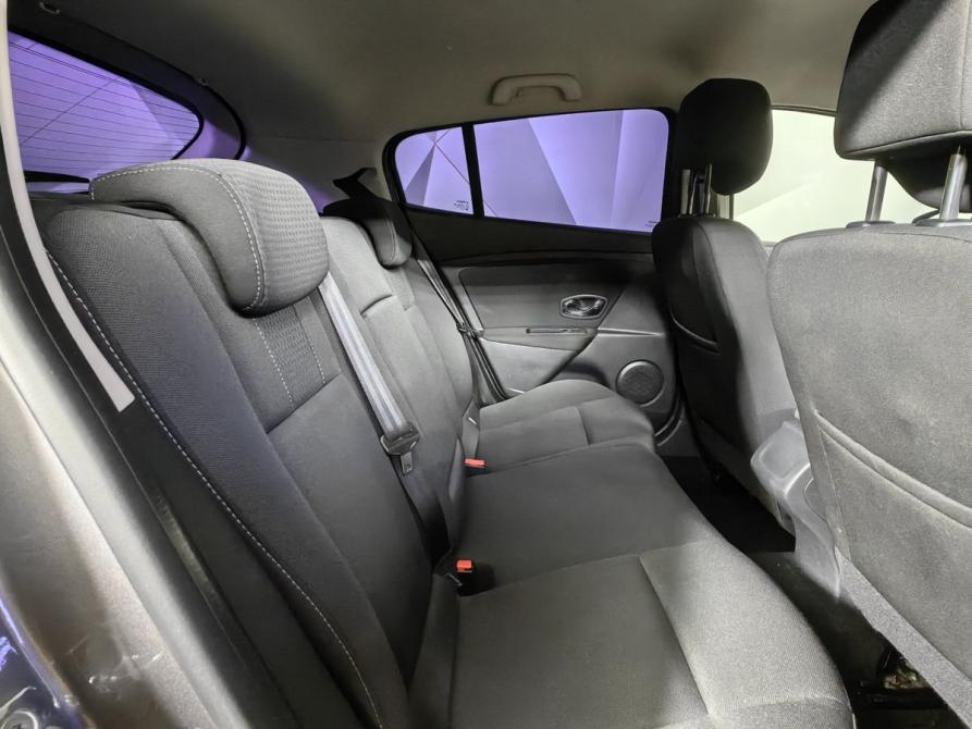 Renault Megane III Москва  - изображение 16