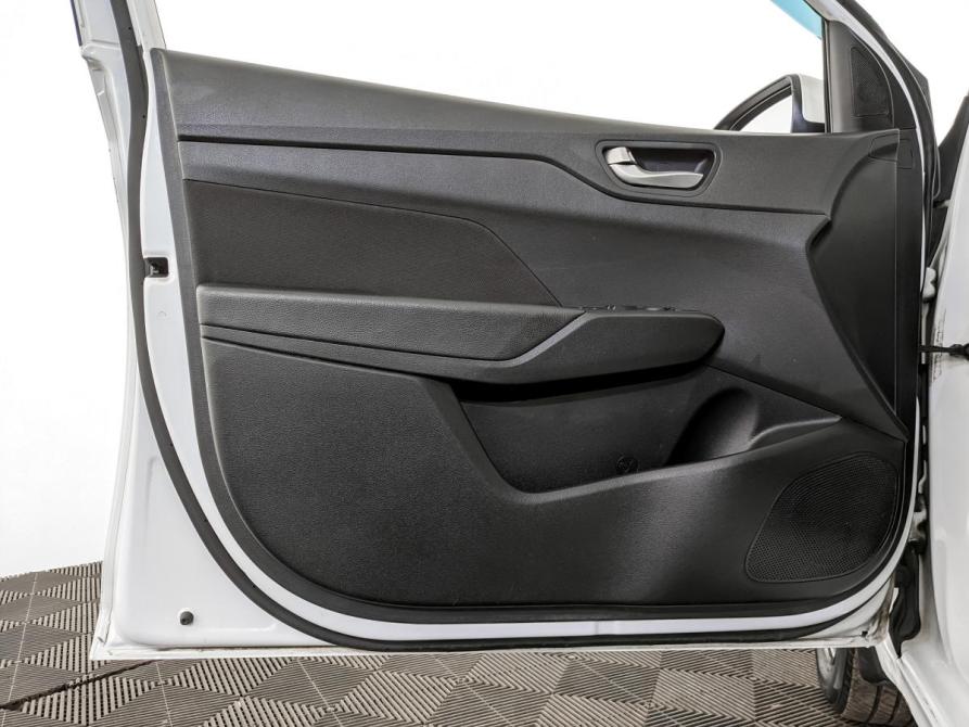 Hyundai Solaris II Москва  - изображение 19