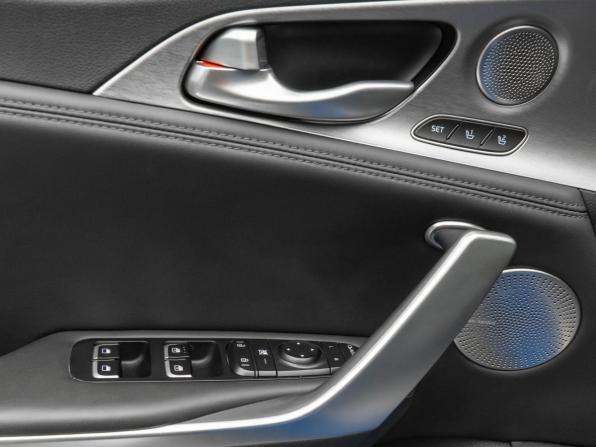 Kia Stinger I с пробегом 2018 года, цена 3 130 000 рублей, 59619 км, лифтбек, Автокод Объявления